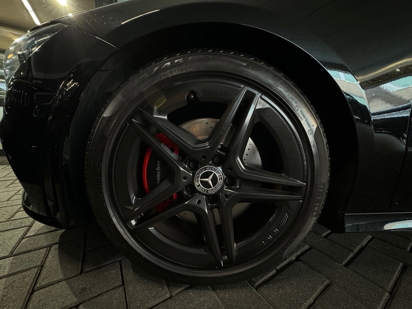 Mercedes-Benz CLA-Klasse Shooting Brake 220 AMG Pano|Key|Burmester