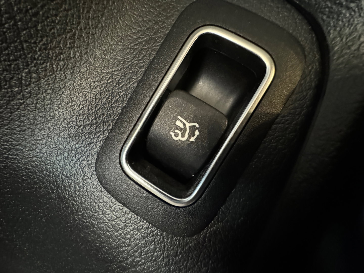 Mercedes-Benz CLA-Klasse Shooting Brake 220 AMG Pano|Key|Burmester