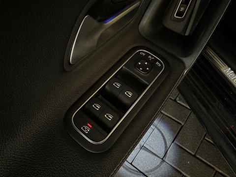 Mercedes-Benz CLA-Klasse Shooting Brake 220 AMG Pano|Key|Burmester