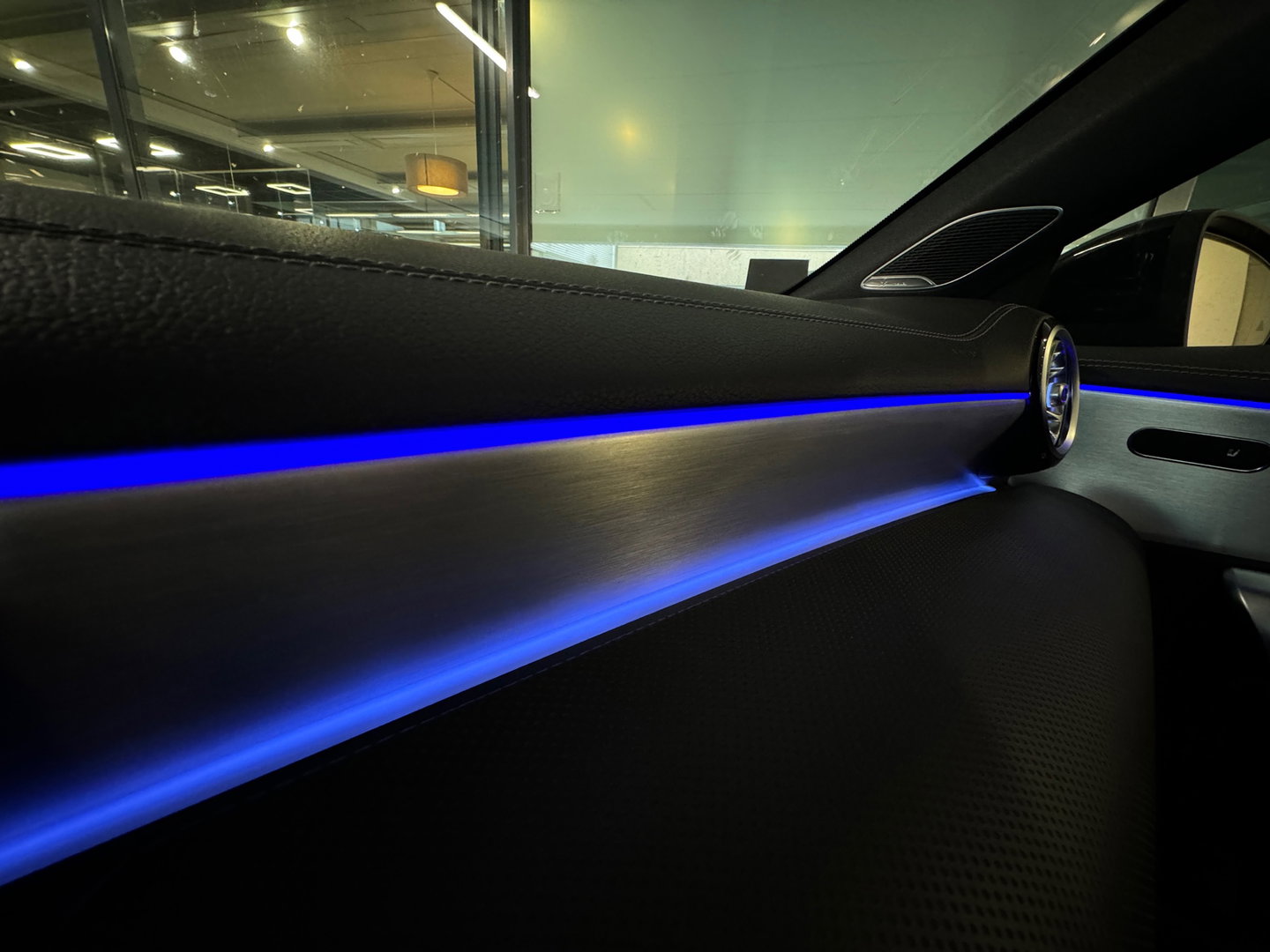 Mercedes-Benz CLA-Klasse Shooting Brake 220 AMG Pano|Key|Burmester