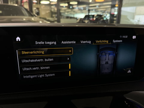 Mercedes-Benz CLA-Klasse Shooting Brake 220 AMG Pano|Key|Burmester