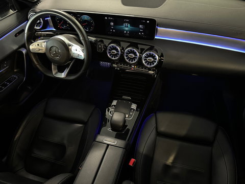 Mercedes-Benz CLA-Klasse Shooting Brake 220 AMG Pano|Key|Burmester