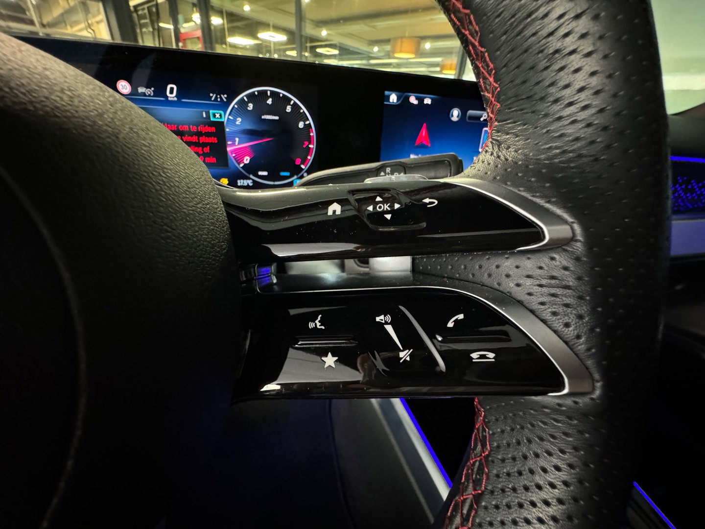 Mercedes-Benz GLB 200 Star Edition LIMITED AMG 7p Pano|360Cam