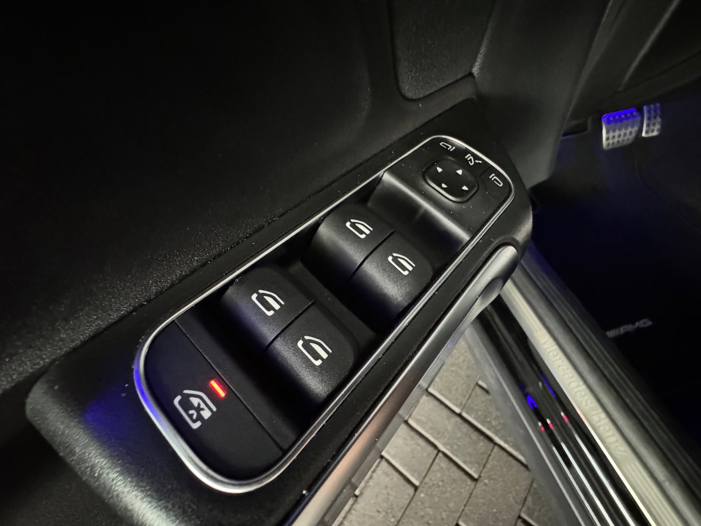 Mercedes-Benz GLB 200 Star Edition LIMITED AMG 7p Pano|360Cam