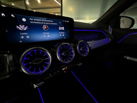 Mercedes-Benz GLB 200 Star Edition LIMITED AMG 7p Pano|360Cam