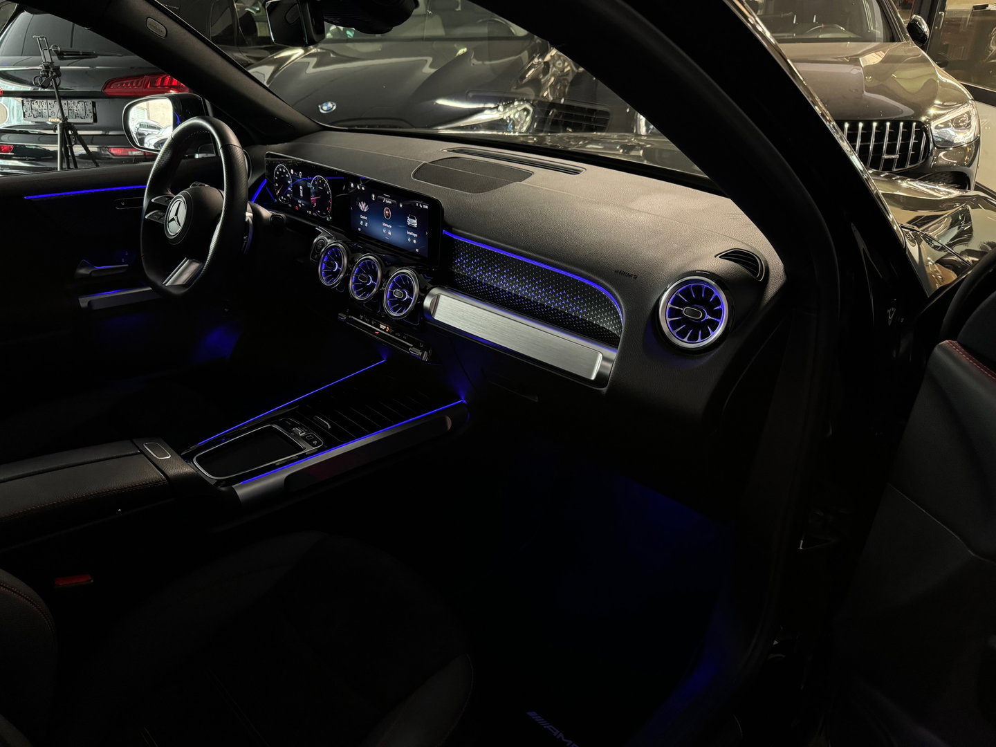 Mercedes-Benz GLB 200 Star Edition LIMITED AMG 7p Pano|360Cam