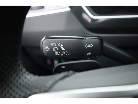 Volkswagen Tiguan 1.4 TSI eHybrid R-Line Business | SOH 95.1% | Pano | Adapt. Cruise | IQ Light | 360cam | HUD | Stoel- Stoelverw. | Memory