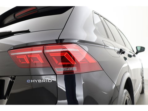 Volkswagen Tiguan 1.4 TSI eHybrid R-Line Business | SOH 95.1% | Pano | Adapt. Cruise | IQ Light | 360cam | HUD | Stoel- Stoelverw. | Memory