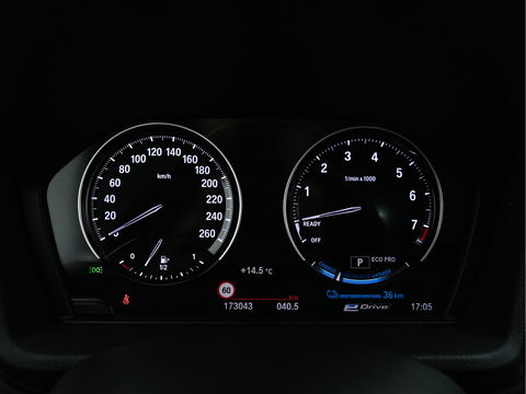 BMW X1 xDrive25e Sportline Business Edition Plus (Plug-In) (INCL-BTW) Aut. *PANO | LEATHER | FULL-LED | HEATED-SPORTSEATS | HIFI-SYSTEM | CAMERA | PRIVACYGLASS | NAVI-FULLMAP | ECC | HEAD-UP | PDC | KEYLESS | DAB | CRUISE | TOWBAR | AMBIENTLIGHT | 18