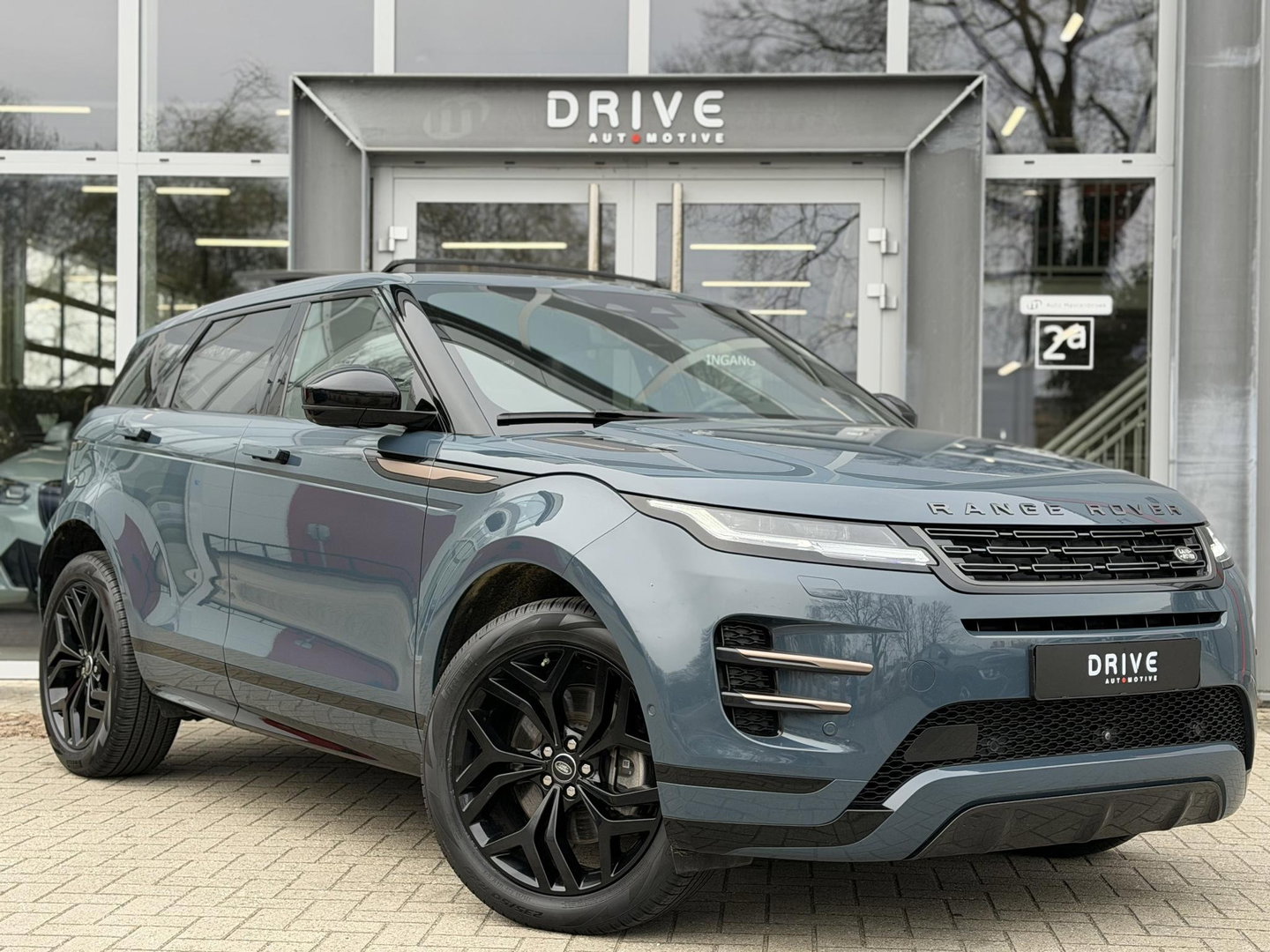 Land Rover Range Rover Evoque 1.5 P300e PHEV AWD R-Dynamic SE FACELIFT|Schuif/kantel|Meridian|360Cam|HUD|Winterpakket|