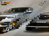 Opel Grandland X - 1.2 Turbo Sport (APPLE CARPLAY, GROOT NAVI, CLIMATE, LEDER, TREKHAAK, KEYLESS, SPORTSTOELEN, GETINT GLAS, ELEK ACHTERKLEP, NIEUWSTAAT)