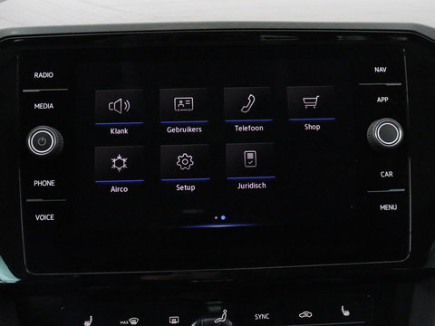 Volkswagen Passat 1.4 TSI PHEV GTE Business | Adaptive Cruise | Stoelverwarming | Trekhaak | Carplay | Massage | Camera