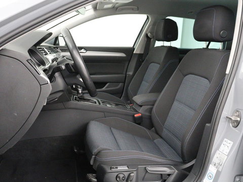 Volkswagen Passat 1.4 TSI PHEV GTE Business | Adaptive Cruise | Stoelverwarming | Trekhaak | Carplay | Massage | Camera