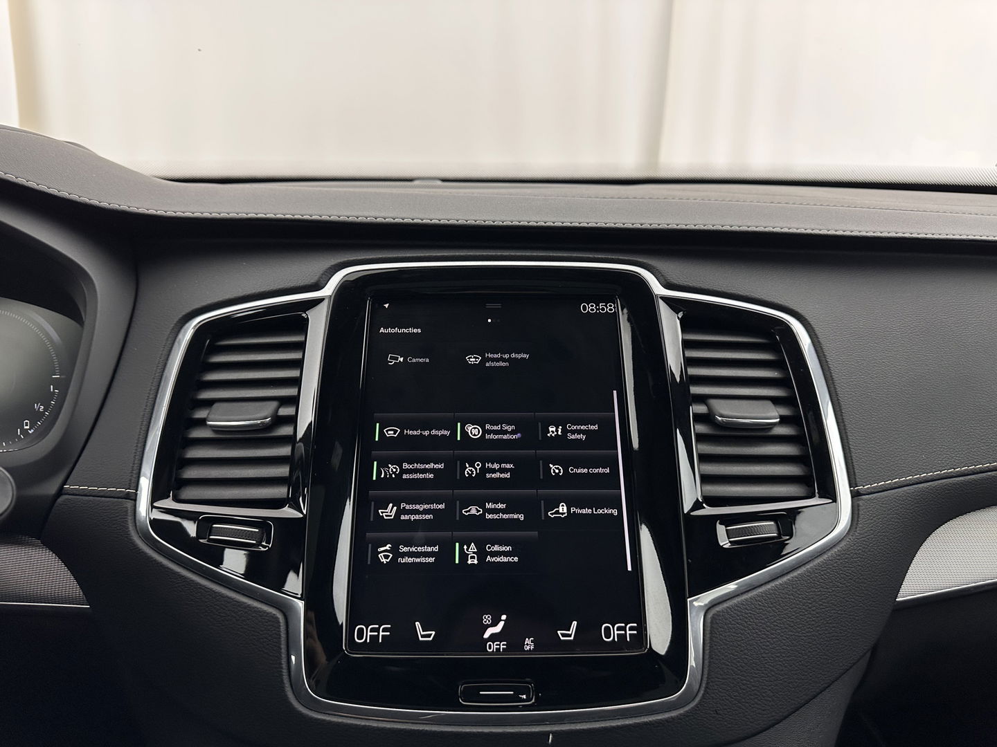 Volvo XC90 2.0 T8 R-Design Twin Engine AWD [ 7-Pers. ] (Plug-In) Aut. *PANO | LEATHER-ALCANTARA | FULL-LED | MEMORY-PACK | DIGI-COCKPIT | NAVI-FULLMAP | CARPLAY | ECC | HEATED-SPORTSEATS | LANE-ASSIST | PDC | HEAD-UP | TOWBAR | 20"ALU*