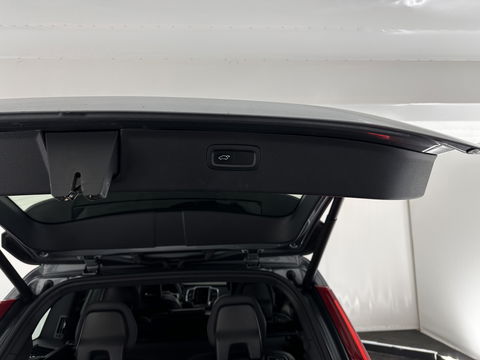 Volvo XC90 2.0 T8 R-Design Twin Engine AWD [ 7-Pers. ] (Plug-In) Aut. *PANO | LEATHER-ALCANTARA | FULL-LED | MEMORY-PACK | DIGI-COCKPIT | NAVI-FULLMAP | CARPLAY | ECC | HEATED-SPORTSEATS | LANE-ASSIST | PDC | HEAD-UP | TOWBAR | 20"ALU*