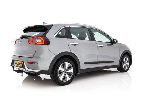 Kia Niro 1.6 GDi Hybrid ExecutiveLine Eco-Hybrid (INCL-BTW) Aut. *LEATHER-FABRIC | NAVI-FULLMAP | KEYLESS | CAMERA | COMFORTSEATS | DIGI-COCKPIT | LANE-ASSIST | ECC | CARPLAY | PDC | TOWBAR | 16''ALU*