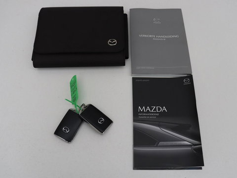 Mazda CX-30 2.0 e-SkyActiv-G M Hybrid Comfort | Leder | Stoel & Stuurverwarming | Adaptive Cruise | Trekhaak | Head-up | Camera