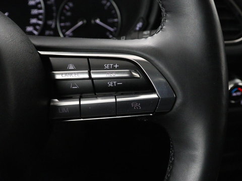 Mazda CX-30 2.0 e-SkyActiv-G M Hybrid Comfort | Leder | Stoel & Stuurverwarming | Adaptive Cruise | Trekhaak | Head-up | Camera