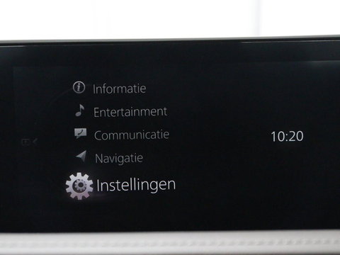 Mazda CX-30 2.0 e-SkyActiv-G M Hybrid Comfort | Leder | Stoel & Stuurverwarming | Adaptive Cruise | Trekhaak | Head-up | Camera