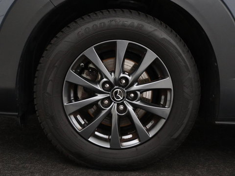 Mazda CX-30 2.0 e-SkyActiv-G M Hybrid Comfort | Leder | Stoel & Stuurverwarming | Adaptive Cruise | Trekhaak | Head-up | Camera