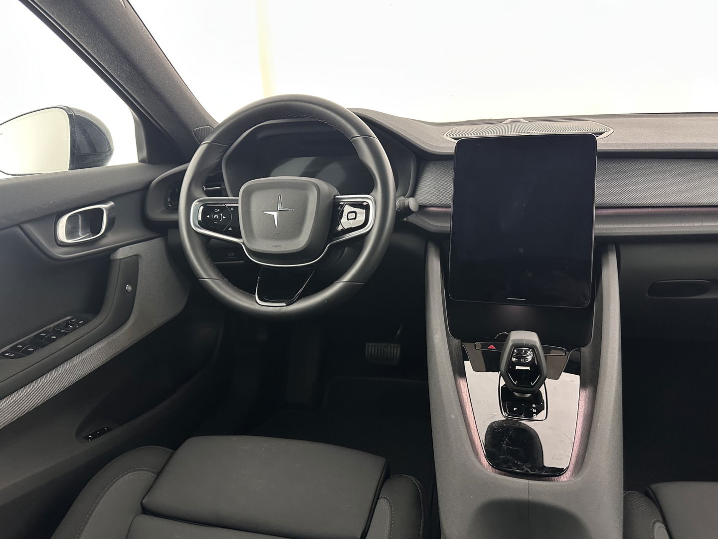 Polestar 2 Long Range Dual Motor Launch Edition 78kWh [ 3-Fase-11kW ] {SOH-90%} (INCL-BTW) Aut. *PANO | NAVI-FULLMAP | FULL-LED | ADAPTIVE-CRUISE | BLINDSPOT | TOPVIEW | KEYLESS | LANE-ASSIST | DIGI-COCKPIT | CARPLAY | DAB+ | HEATED-SPORTSEATS | CAMERA | MEMORY-PACK