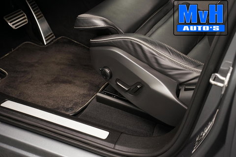 Volvo XC60 2.0 Recharge T6 AWD R-Design|PANO|H/K AUDIO|TREKH