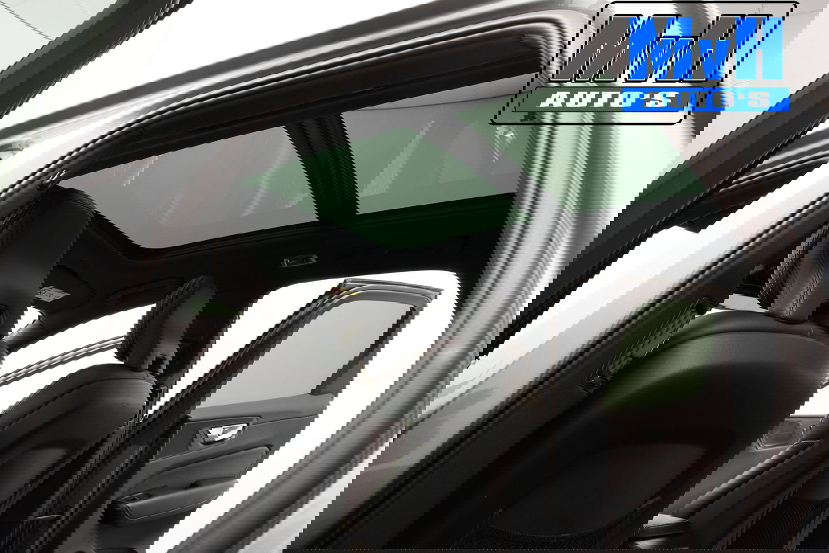 Volvo XC60 2.0 Recharge T6 AWD R-Design|PANO|H/K AUDIO|TREKH