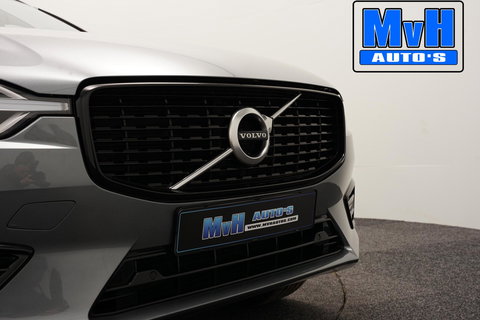 Volvo XC60 2.0 Recharge T6 AWD R-Design|PANO|H/K AUDIO|TREKH
