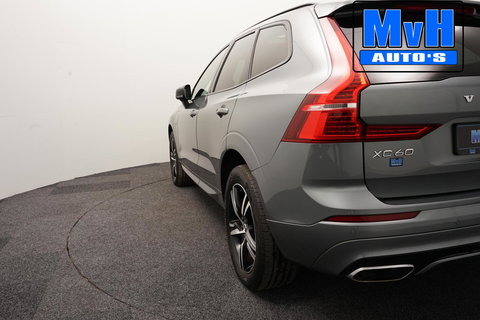 Volvo XC60 2.0 Recharge T6 AWD R-Design|PANO|H/K AUDIO|TREKH