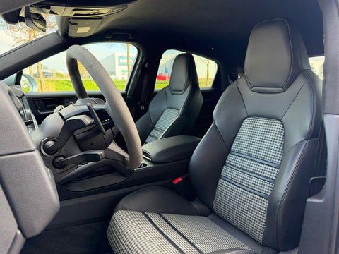 Porsche Cayenne Coupé 3.0 E-Hybrid Memory|Lichtgewicht|Carbon|Luchtvering|470PK