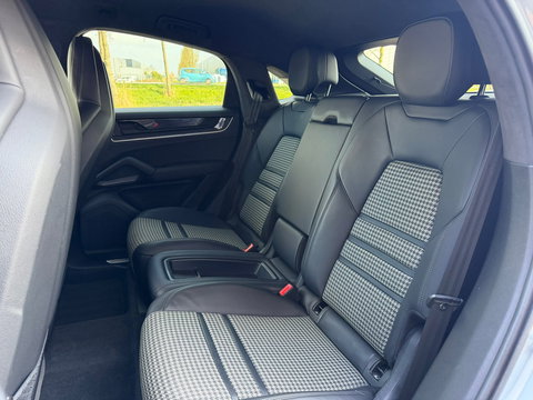 Porsche Cayenne Coupé 3.0 E-Hybrid Memory|Lichtgewicht|Carbon|Luchtvering|470PK