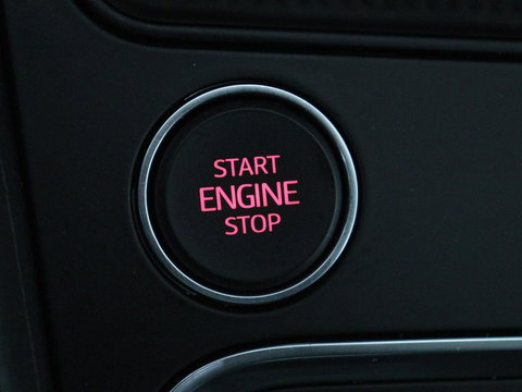 SEAT Ateca 1.0 TSI Style Business Intense | Stoel & Stuurverwarming | Cruise Control | Camera | Navigatie | Carplay | LED