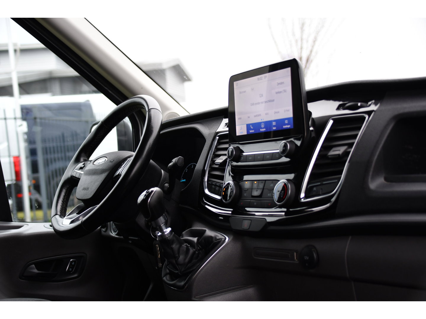 Ford Transit 350 2.0 TDCI L3H2 Limited PB Edition Camera, Cruise, Carplay, LED, Trekhaak, Stoelverwarming, 185pk, NAVI, Uniek!