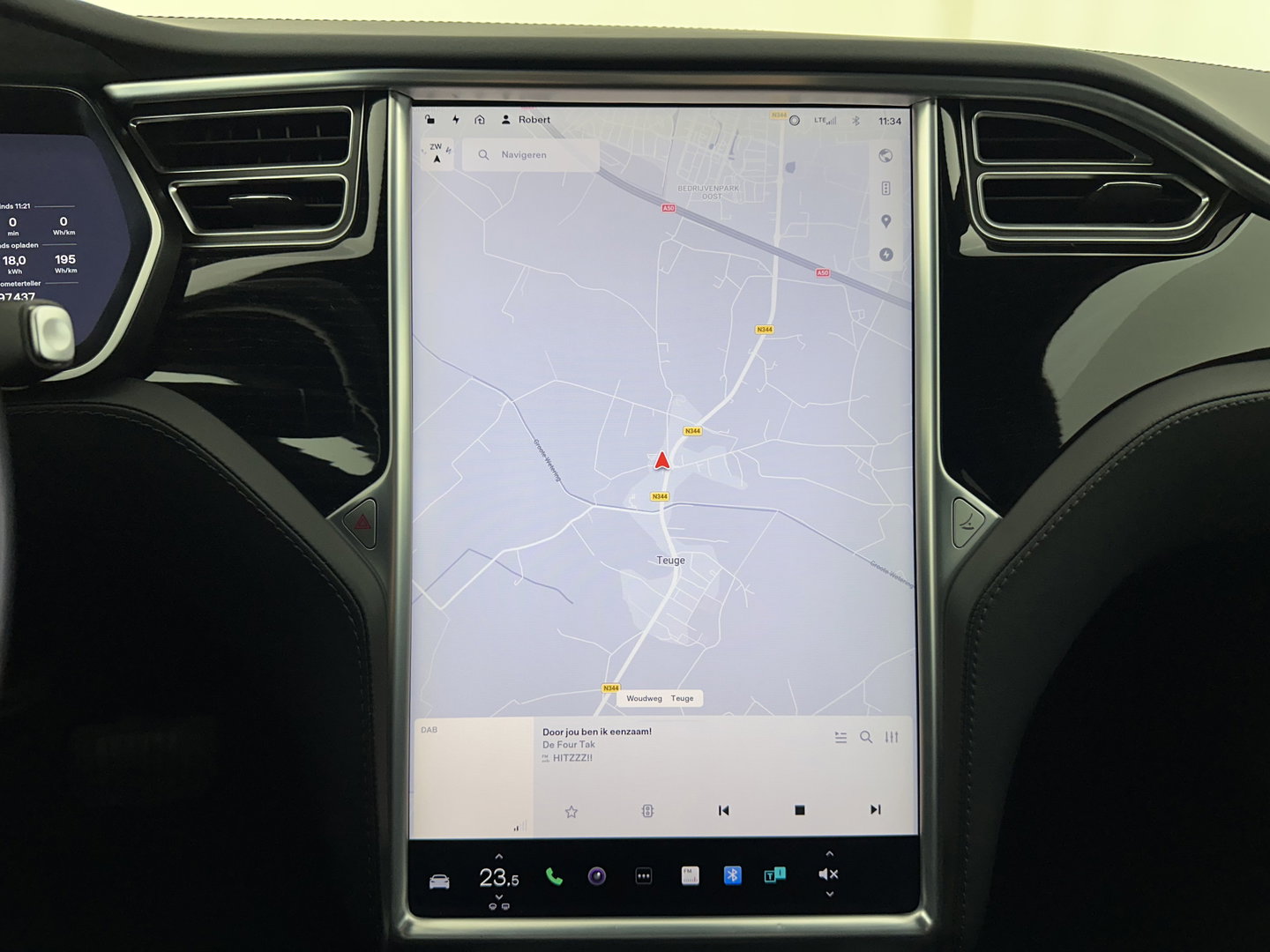 Tesla Model S 75D Base [ 3-Fase-17kW ] Aut. *PANO-WINDOW | LEATHER-FABRIC | AIR-SUSPENION | FULL-LED | NAVI-FULLMAP | KEYLESS | MEMORY-PACK | HEATED-COMFORTSEATS | DIGI-COCKPIT | CARBON-INLAY | AUTO-PILOT | 21"ALU*