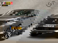 Peugeot 5008 - 1.2 PureTech Allure 7 Persoons (APPLE CARPLAY, GROOT NAVI, LEDER, 360 CAMERA, SPORTSTOELEN, GETINT GLAS, KEYLESS, NIEUWSTAAT)