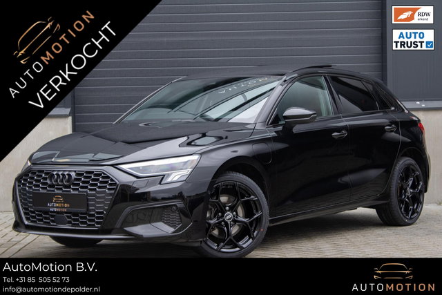 Audi A3 - Sportback 40 TFSIe PANO CAMERA PARKEERHULP ADAPTIEF CRUISECONTROL