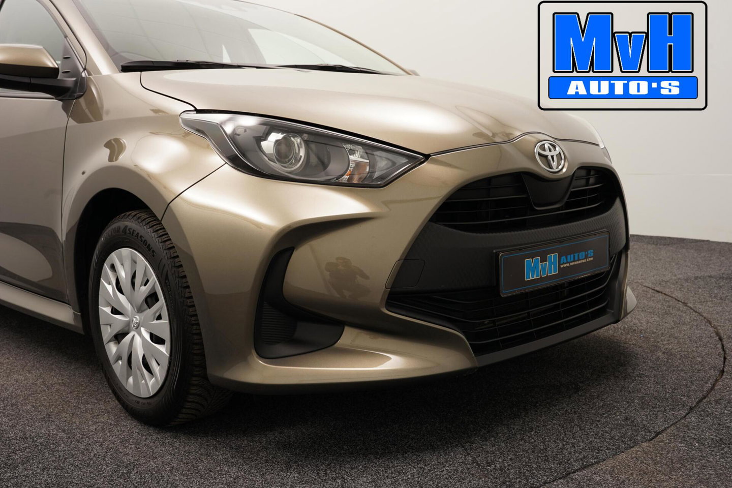 Toyota Yaris 1.5 VVT-i Active|CAMERA|ADAP.CRUISE|CARPLAY|NAP