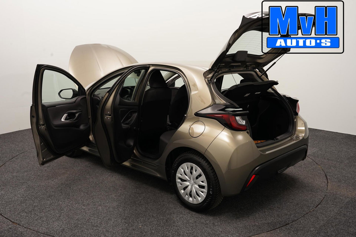 Toyota Yaris 1.5 VVT-i Active|CAMERA|ADAP.CRUISE|CARPLAY|NAP