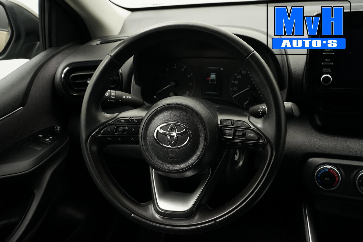 Toyota Yaris 1.5 VVT-i Active|CAMERA|ADAP.CRUISE|CARPLAY|NAP