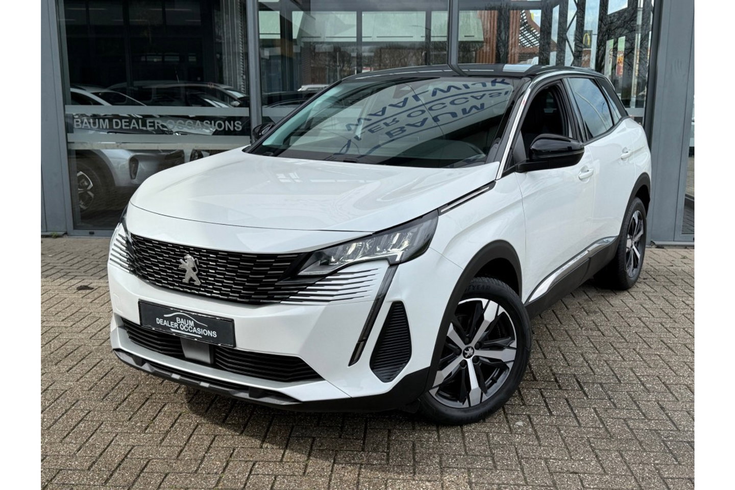 Peugeot 3008 1.2 PURETECH ALLUREPACK AUTOMAAT 130PK AIRCO NAVI PDC-CAMERA