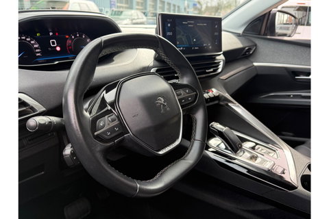 Peugeot 3008 1.2 PURETECH ALLUREPACK AUTOMAAT 130PK AIRCO NAVI PDC-CAMERA