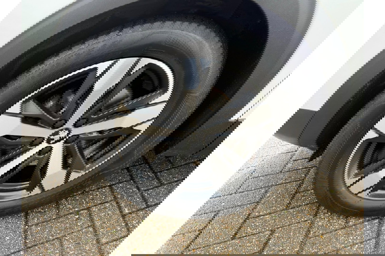 Peugeot 3008 1.2 PURETECH ALLUREPACK AUTOMAAT 130PK AIRCO NAVI PDC-CAMERA