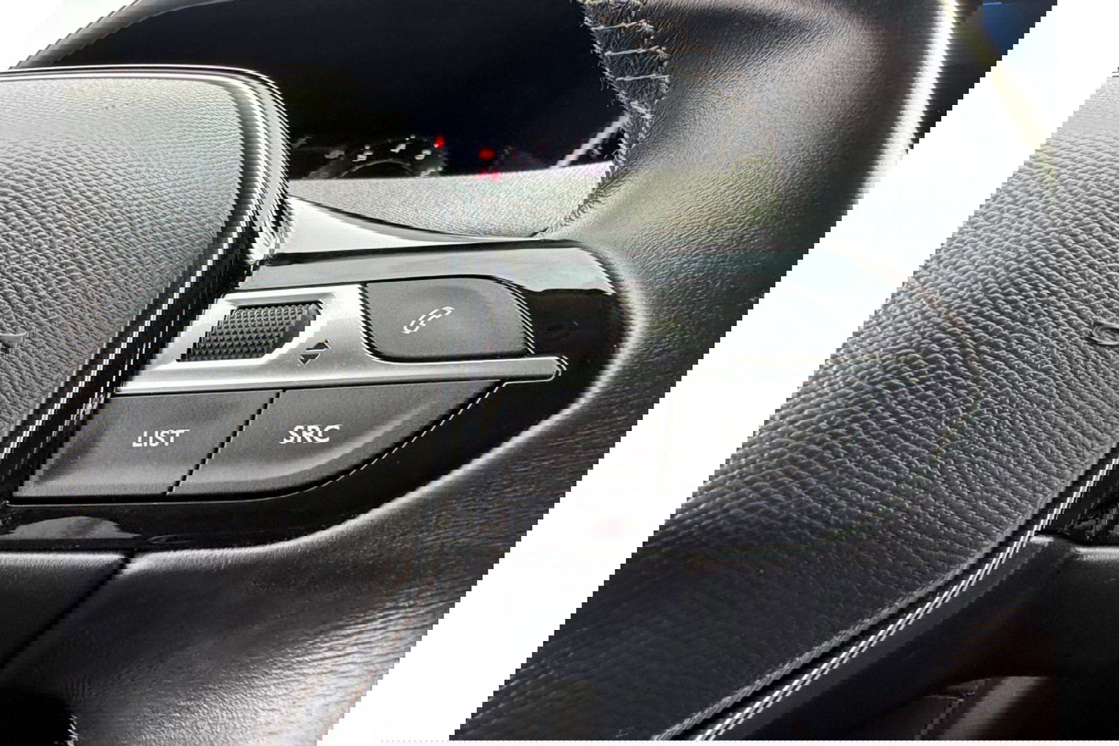 Peugeot 3008 1.2 PURETECH ALLUREPACK AUTOMAAT 130PK AIRCO NAVI PDC-CAMERA