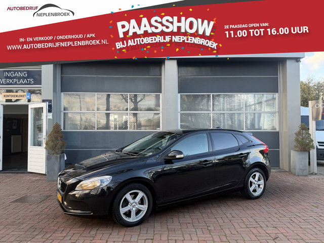 Volvo V40 - 2.0 D2 Bj 2018 Vol Optie Navi,Trekhaak,Clima,Cruise
