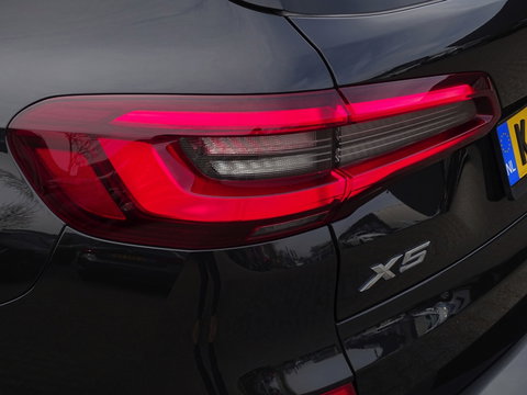 BMW X5 45e 394PK M-Sport / M- Individual / Skylounge / Laser / 360°