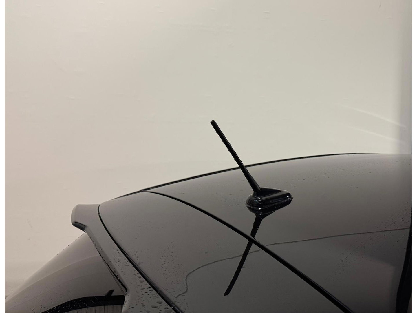 Volkswagen Polo 1.0 TSI R-Line CAM CARPLAY PDC