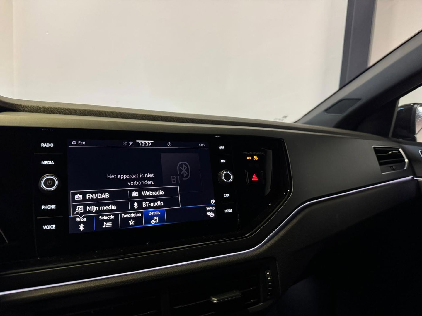 Volkswagen Polo 1.0 TSI R-Line CAM CARPLAY PDC