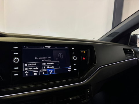 Volkswagen Polo 1.0 TSI R-Line CAM CARPLAY PDC