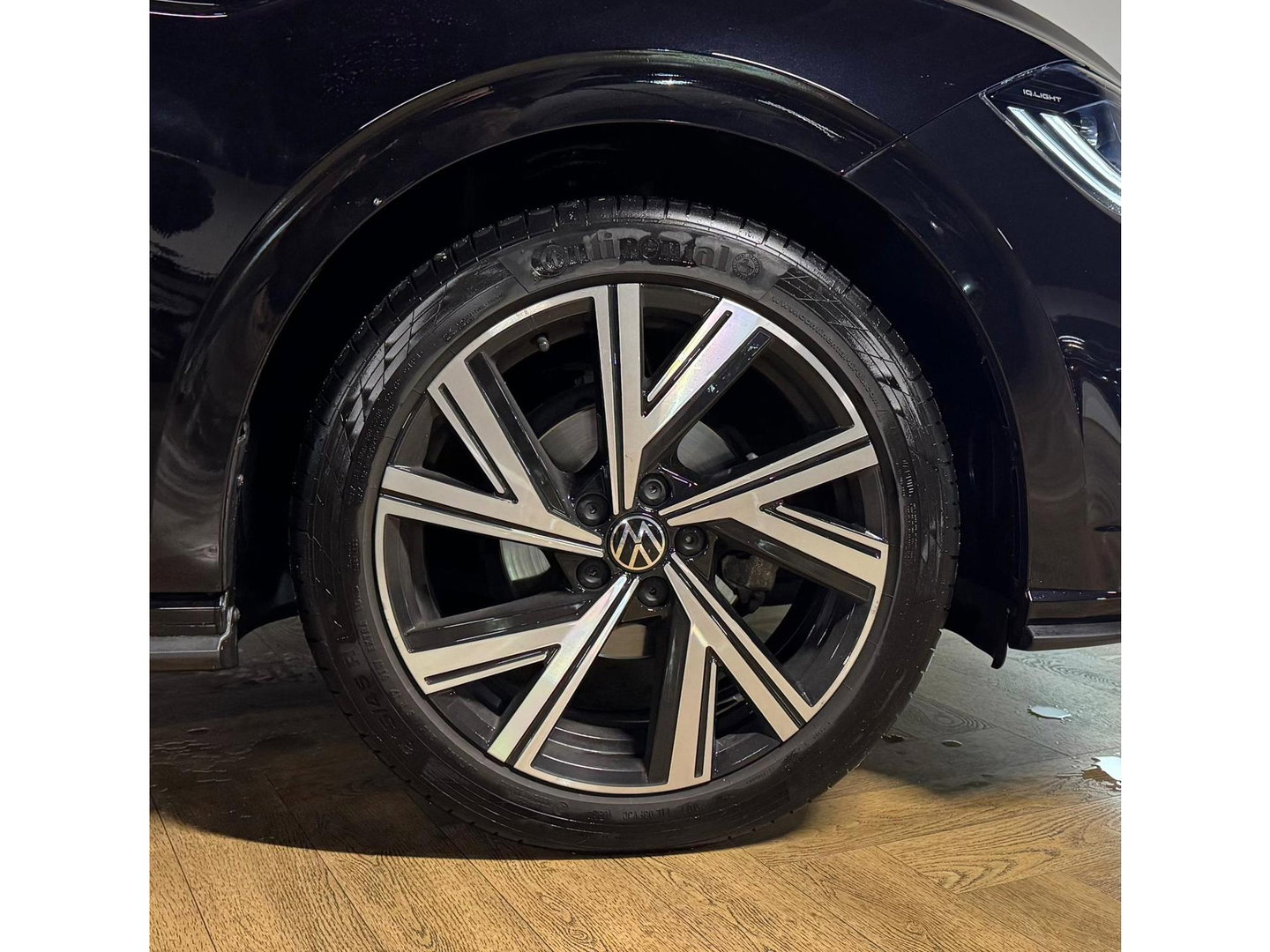 Volkswagen Polo 1.0 TSI R-Line CAM CARPLAY PDC