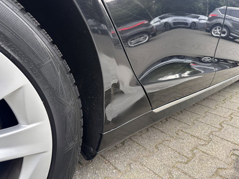 Tesla Model S 75D Base [ 3-Fase-17kW ] {SOH-85%} (INCL-BTW) Aut. *PANO-WINDOW | LEATHER | AIR-SUSPENION | FULL-LED | NAVI-FULLMAP | KEYLESS | MEMORY-PACK | HEATED-COMFORTSEATS | DIGI-COCKPIT | CARBON-INLAY | AUTO-PILOT | 19"ALU*